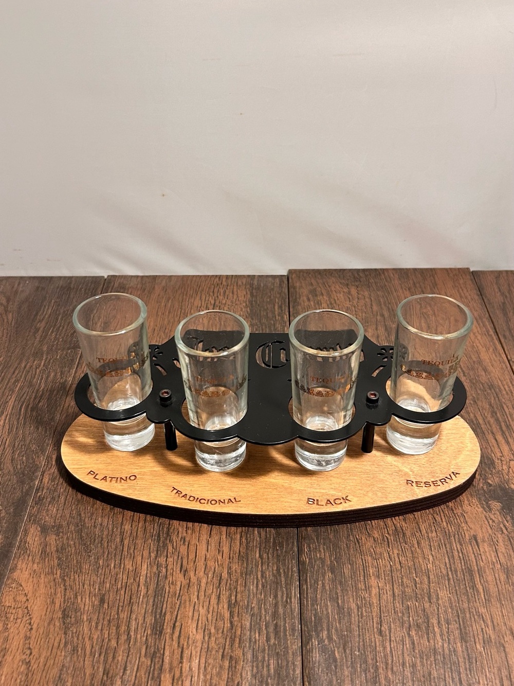 José Cuervo Flight Tray With 4 Tequila Cazadores Shot Glasses